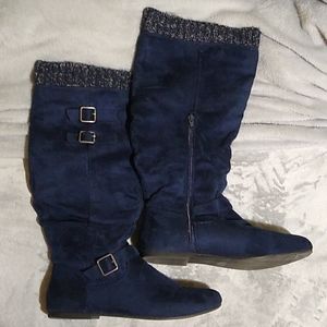 JustFab Navy Sweater Flat Boots